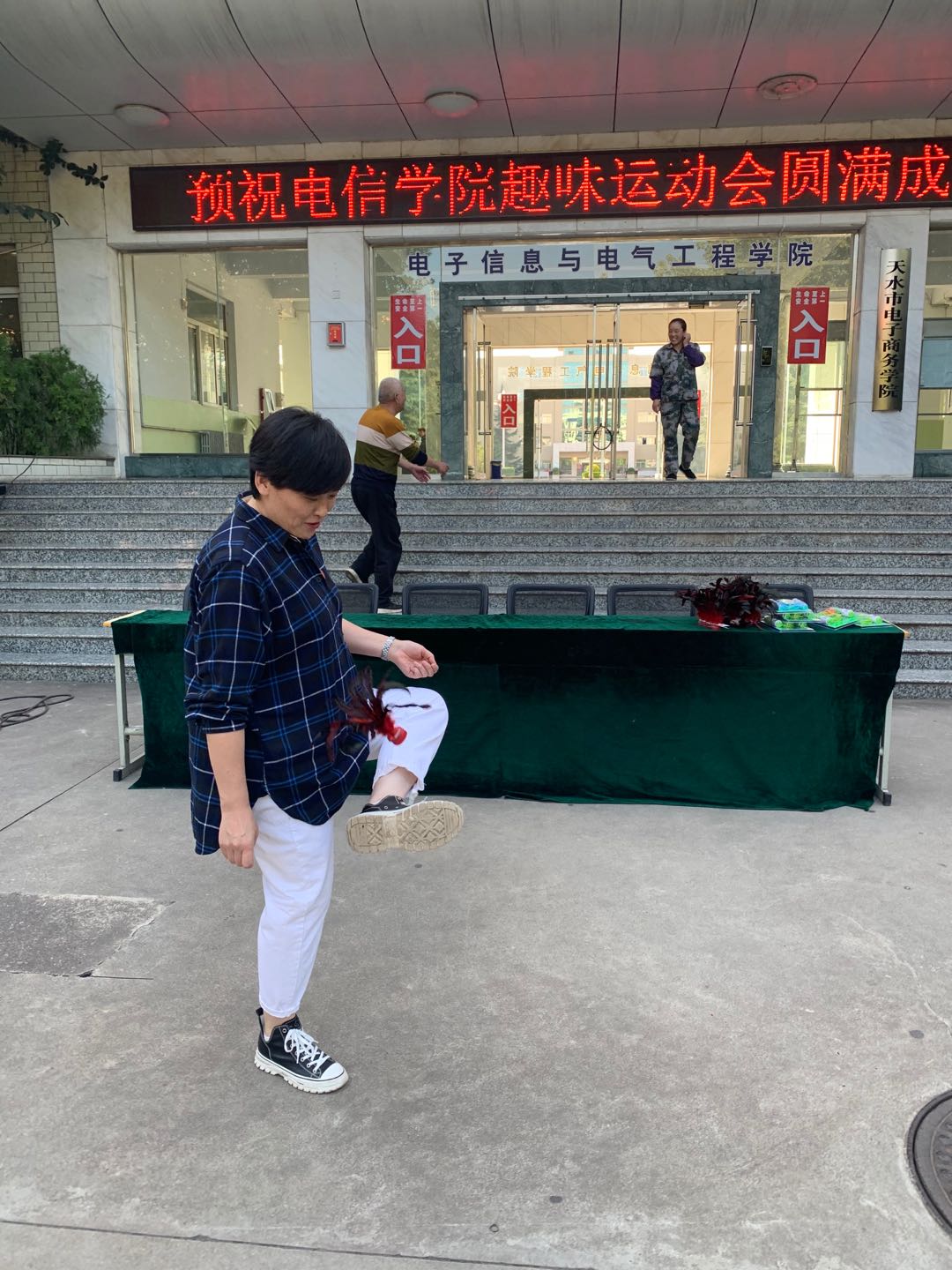 说明: C:\Users\Administrator\Desktop\aa31ad07efc82b1432c29106447b478.jpg